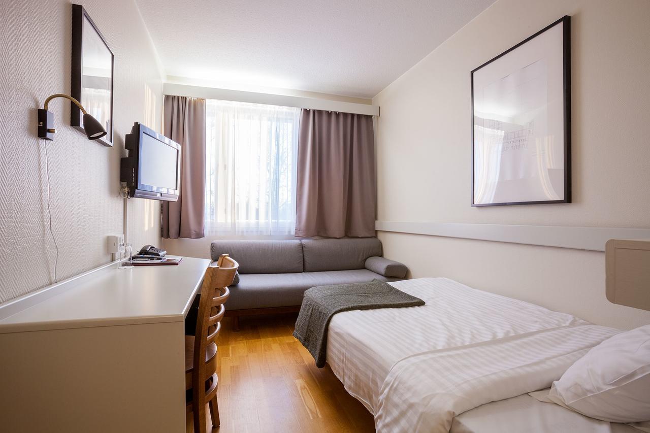 Pietarsaaren Kaupunginhotelli Jakobstad Dış mekan fotoğraf
